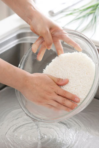 怎么样做让头发长的多掉的少,怎么让头发去油没有头皮屑