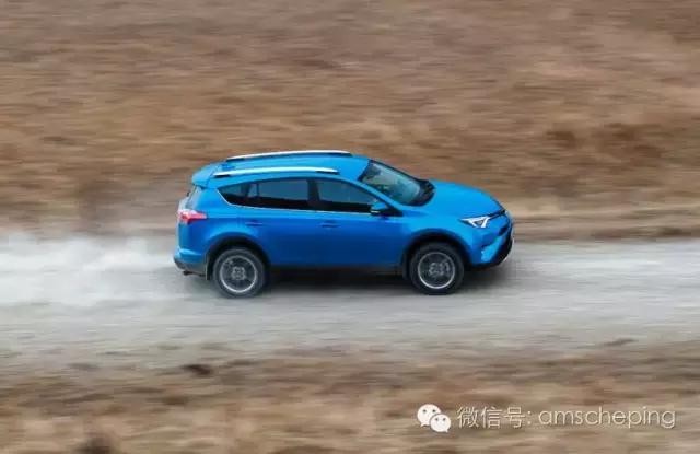 加量不加价的产品,rav4荣放2.0四驱风尚plus2022款