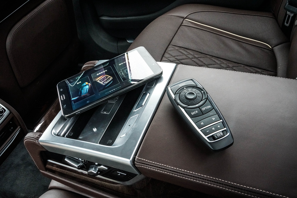 后排至上的它如何诠释驾驶乐趣体验BMW740Li