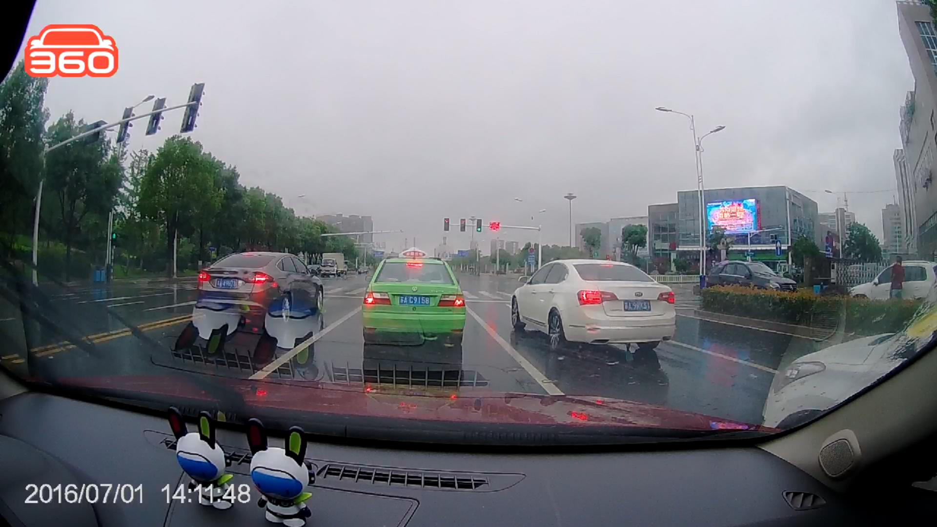 360美猴王行车记录仪,360记录仪美猴王版一代