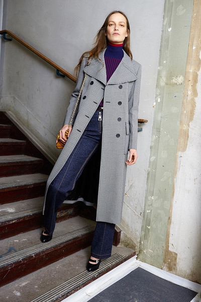 穿burberry风衣,burberry最经典的风衣是哪款