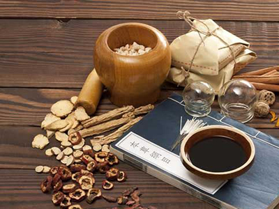 巧用艾灸有效去除心包积液