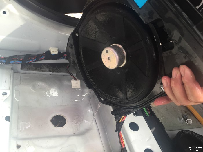 宝马进水事件,宝马进水了