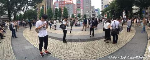 世界有名的“宅”日本,这几天都跑大街上,听说很多躺医院去了!