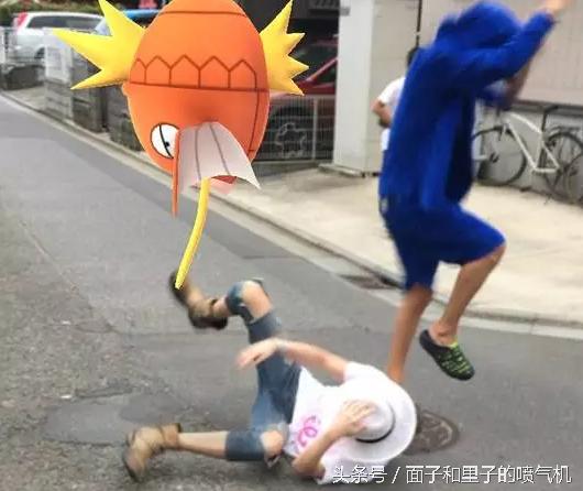 世界有名的“宅”日本,这几天都跑大街上,听说很多躺医院去了!