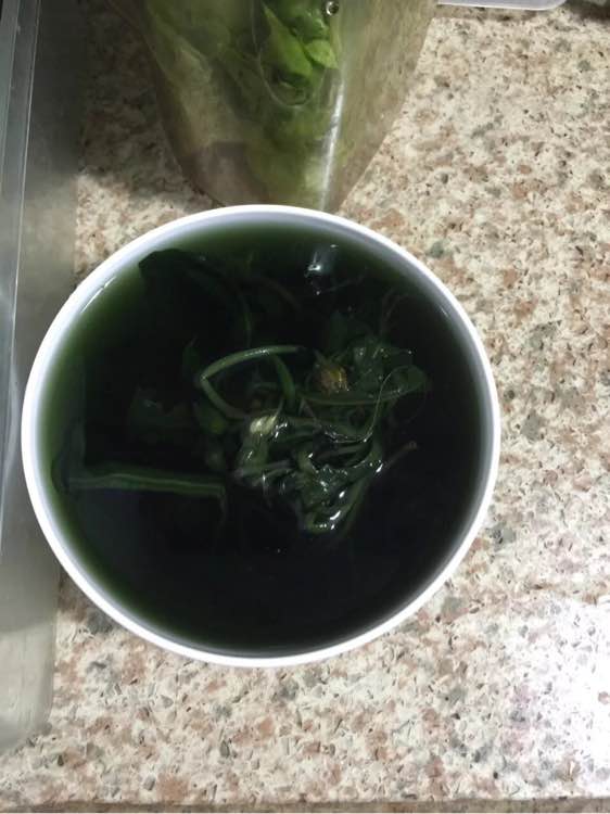 我和男朋友结婚半年了，生活当中我们俩就是谁有空谁下厨房