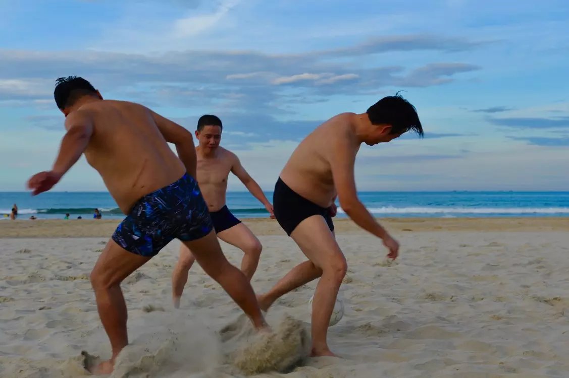 无论天晴下雨都要保持一个好心情,每时每刻都有好心情