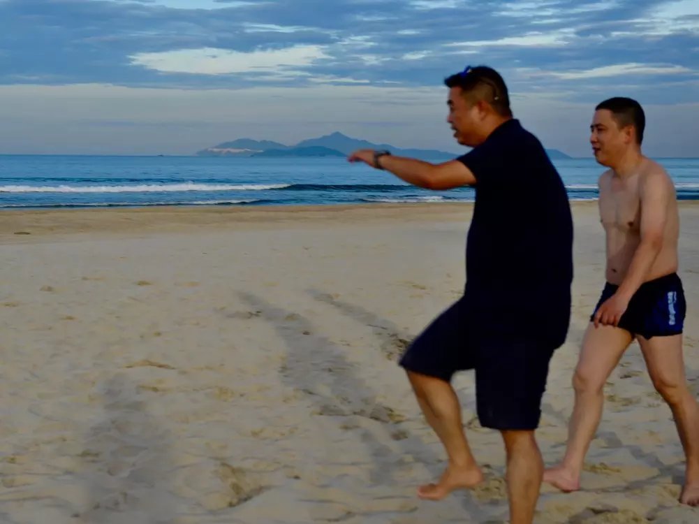 无论天晴下雨都要保持一个好心情,每时每刻都有好心情