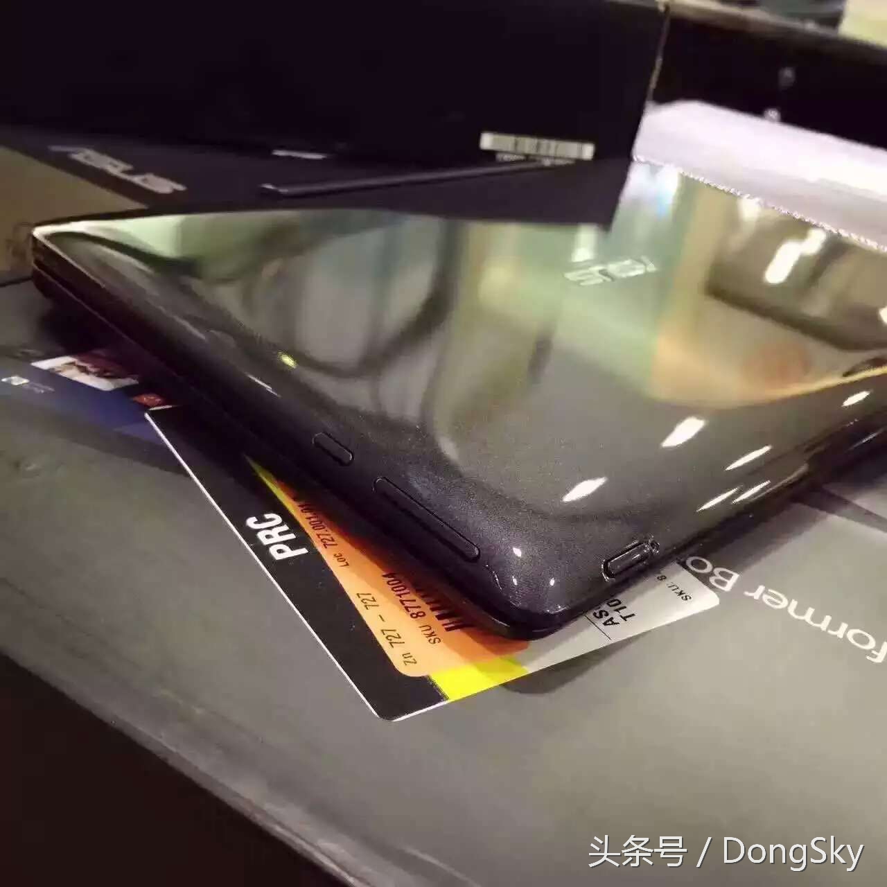 华硕游戏平板推荐,华硕轻薄颜值高还能打游戏电脑