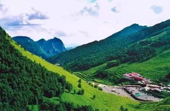 夏天天气这么热适合去哪儿玩,大暑去哪里玩比较凉快