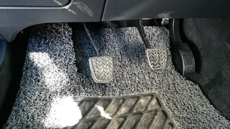 英致g32016款1.5手动豪华版,英致g3自动挡2016款质量怎么样