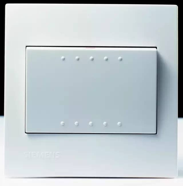 装修开关选什么质量的,墙壁开关选大的还是小的