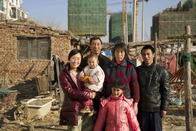 纪录片《吾土》:家庭给我们力量,土地给我们营养——导演范俭专访