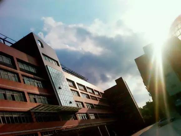 贵州有哪些高中学校,贵阳南明区450到480能上哪些高中