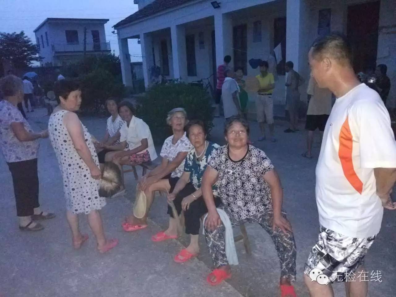 抗洪改变的是岁月不变的是初心,奋战抗洪一线