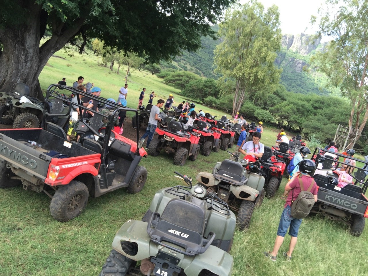 用耳朵旅行的财经主播Nina|全球空气质量最佳的天堂国度毛里求斯