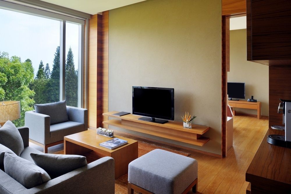 新加坡万豪福朋喜来登,福朋喜来登和艾美自助餐