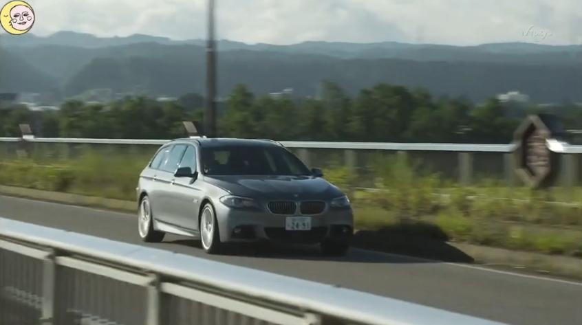 一个单身老男人喝酒,一个单身男人在家吃什么好