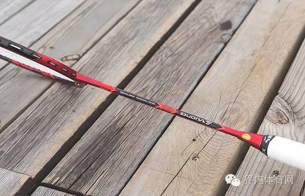 弓剑之后，谁将坐上平衡拍的铁王座？——YONEXDUORA7双刃战拍评测