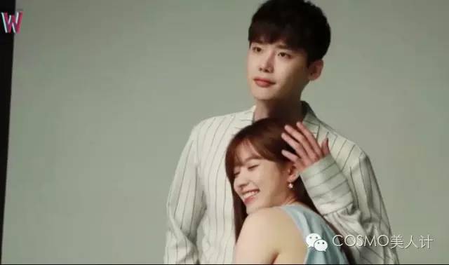 李钟硕笑容杀两个世界,李钟硕笑容杀和眼神杀反派