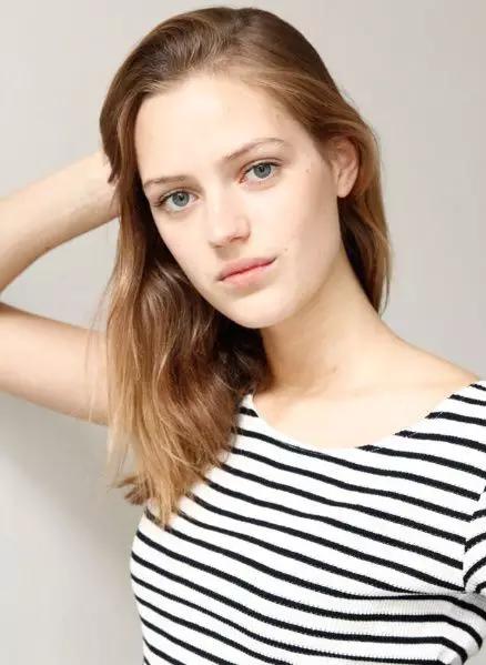 德国也有西施仙女，气质不输刘亦菲迪丽热巴！