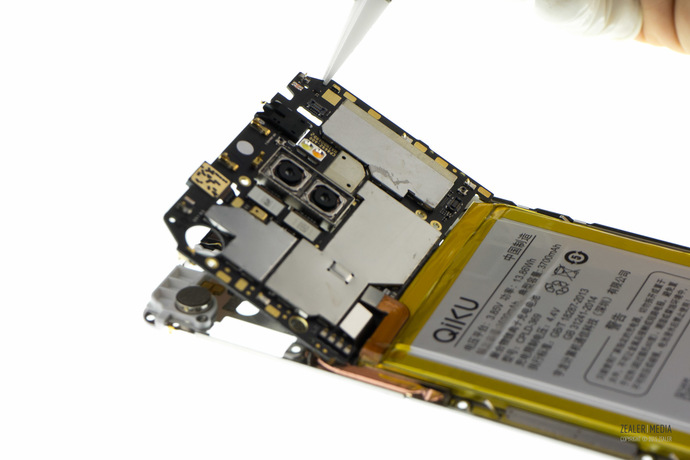 360大神手机拆机,360onex评测拆机