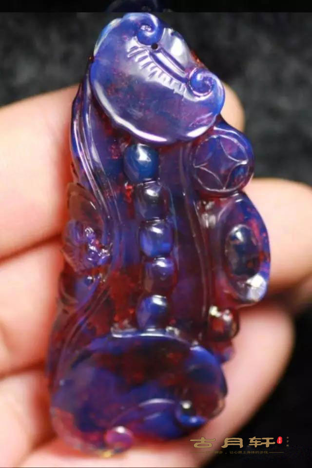 红皮蓝珀,蓝珀的红皮和灰皮有什么区别