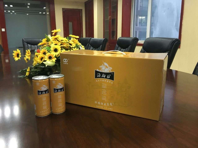 万企访谈：“大成胜德”副总裁独立精彩的人生