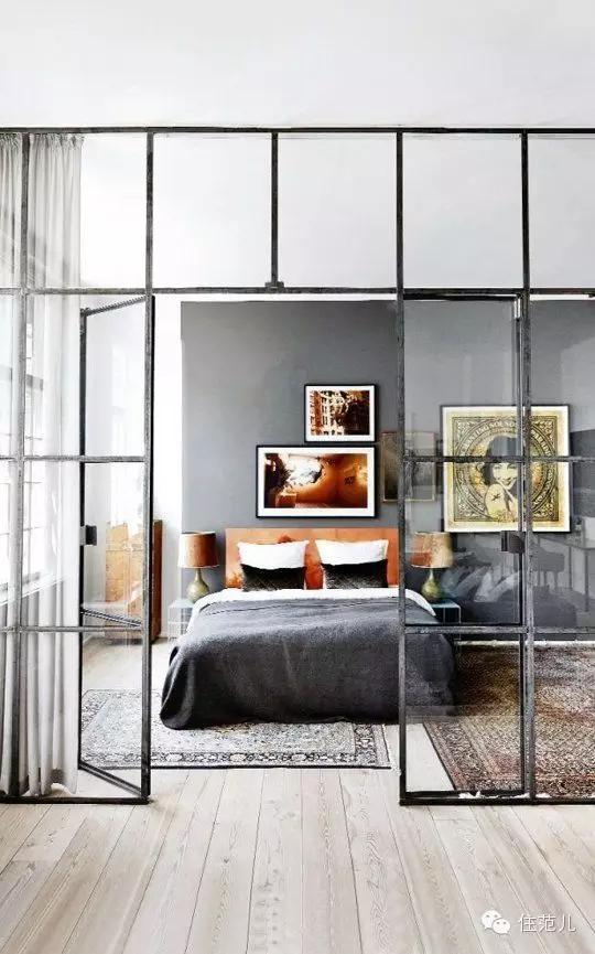 照片墙歪了怎么恢复,照片中的墙歪了