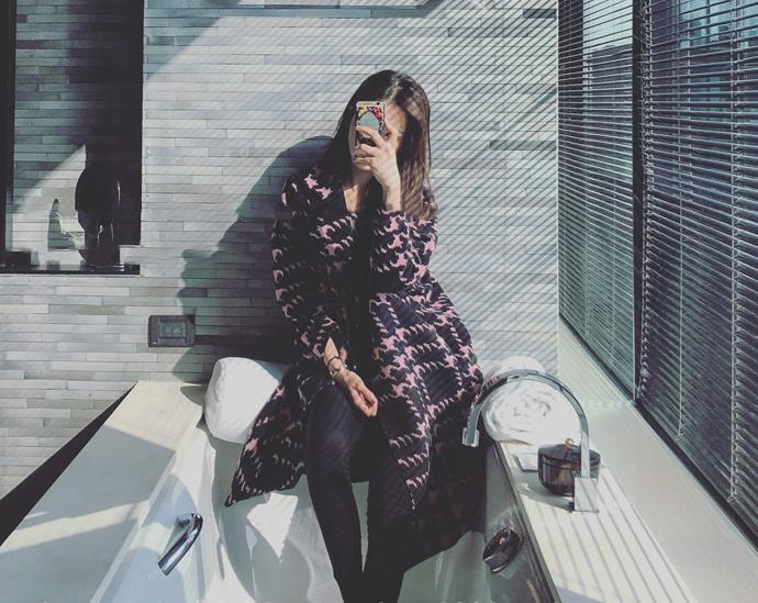 腊七腊八、冻掉下巴!寒意未减,喝碗腊八粥!千鸟格毛呢外套走起