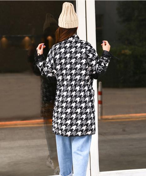 腊七腊八、冻掉下巴!寒意未减,喝碗腊八粥!千鸟格毛呢外套走起