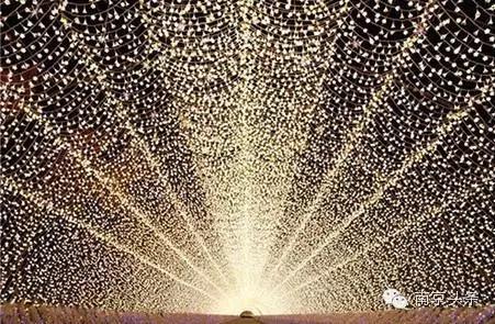 南京最好玩的地方，竟都隐藏在你上班的写字楼里！