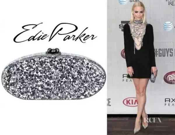 公司年会礼服鞋子怎么搭配,年会晚宴着装要求通知