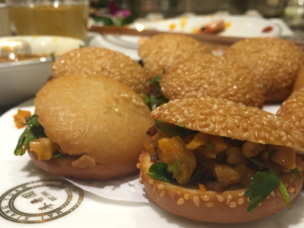 重庆观音桥附近好吃的火锅,重庆火锅菜品大全100种