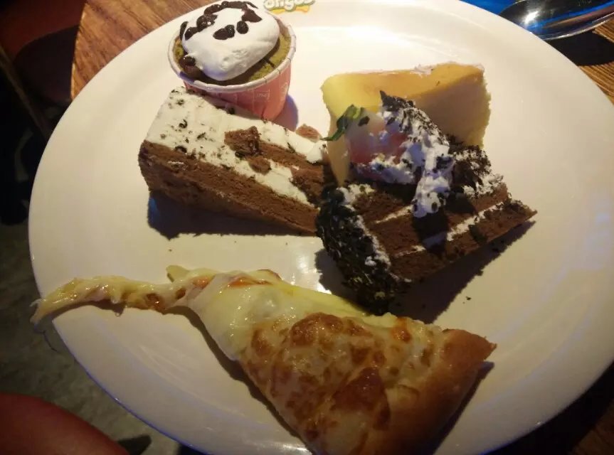 好伦哥海鲜自助长江广场店,好伦哥海鲜自助北京旗舰店