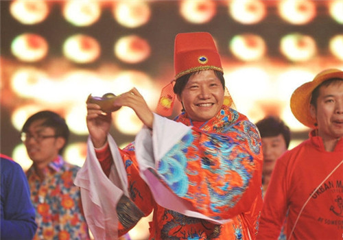 盘点一下cos圈里的大佬们,cosplay年会搞笑模仿