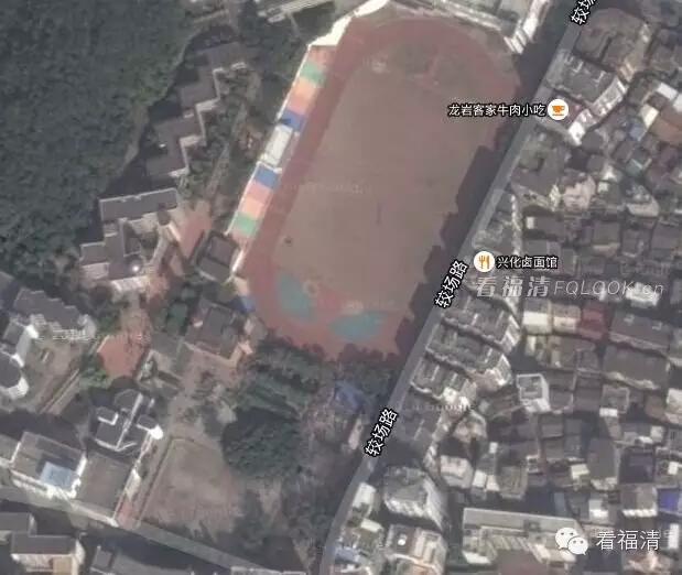 航拍福清市学校,可以看到学校内部的卫星地图