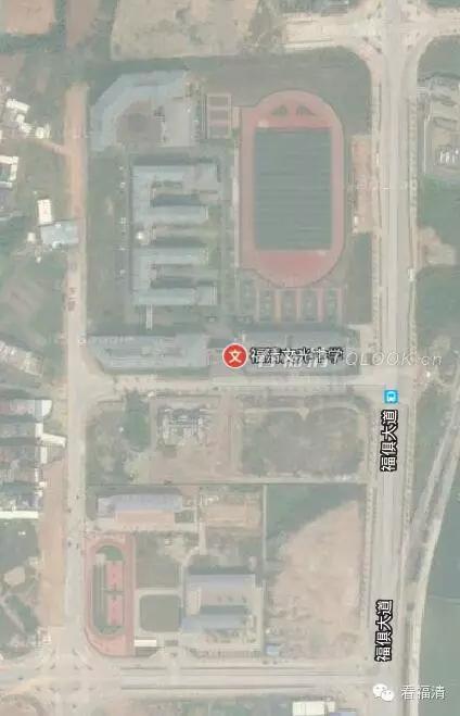 航拍福清市学校,可以看到学校内部的卫星地图