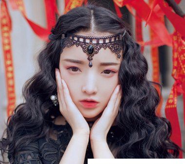 适合烫染的中分发型,中分发型自己怎么染发