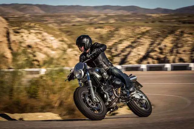 宝马最新款1300全地形水鸟摩托车,炫酷宝马水鸟摩托车