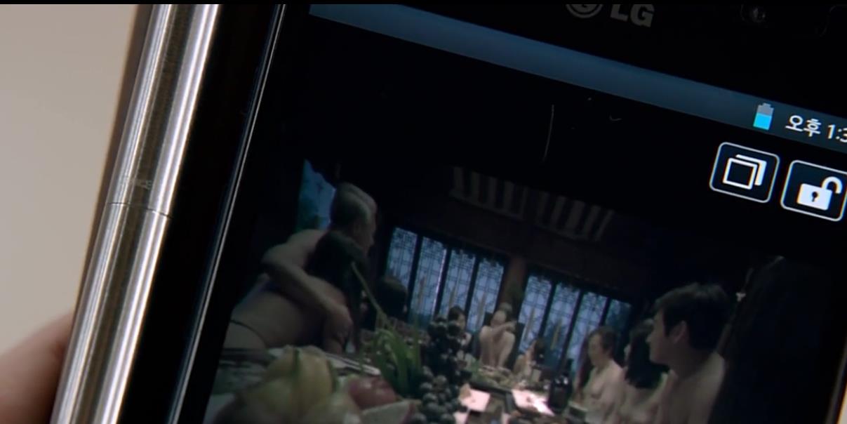 三星、LG贯穿剧情，聊聊韩国影片《局内人》中出现的电子产品