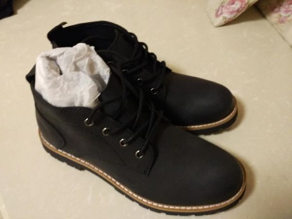 叫上闺蜜杀向武汉各大商场只为淘新衣！光这架势服了！