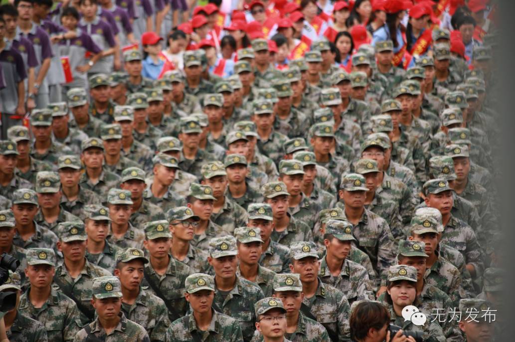 欢送英雄凯旋现场,欢送抗洪救灾人民子弟兵视频