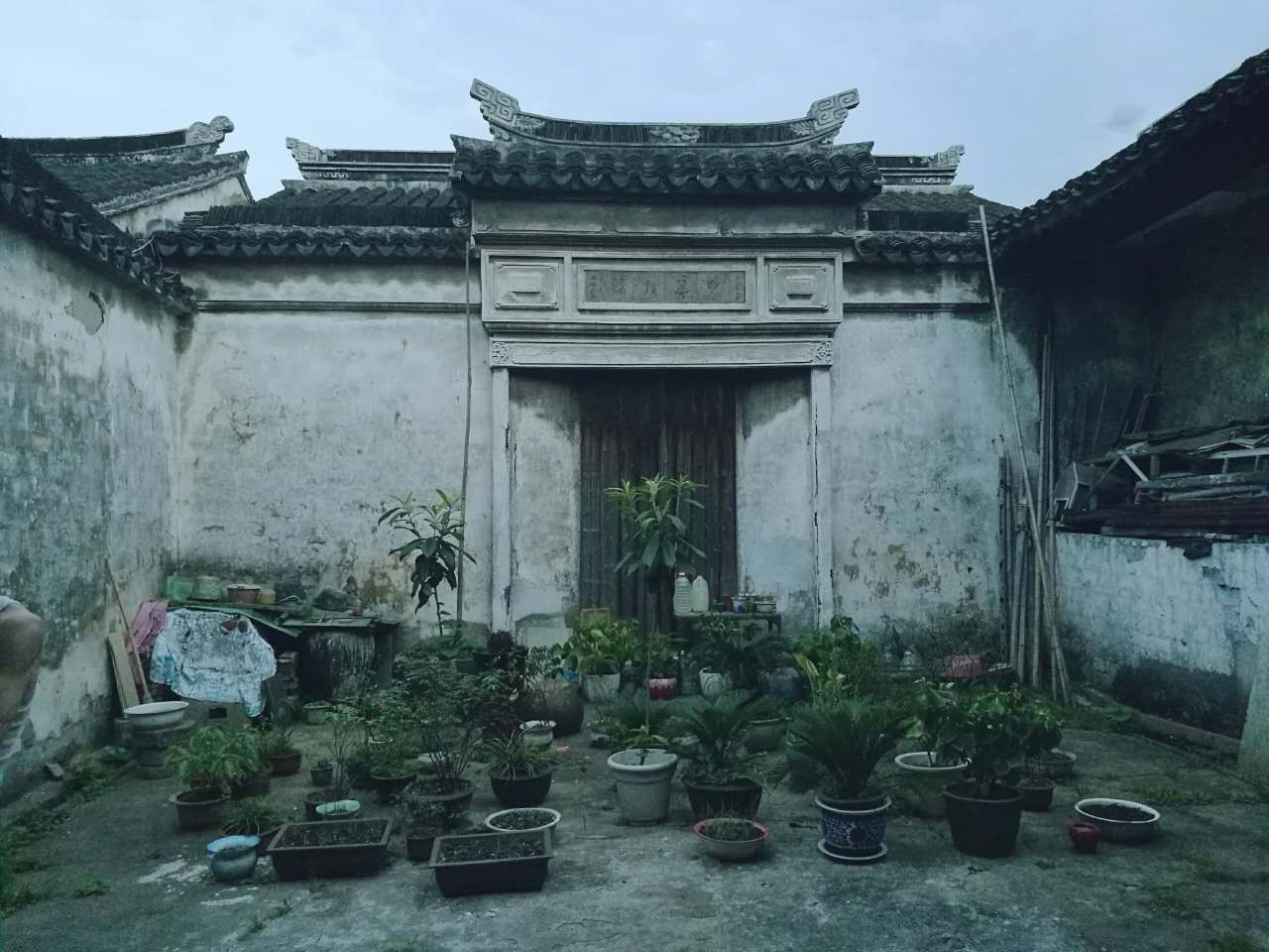 悬桥巷|顾颉刚与叶圣陶童年嬉戏的巷子里，藏着悠悠历史