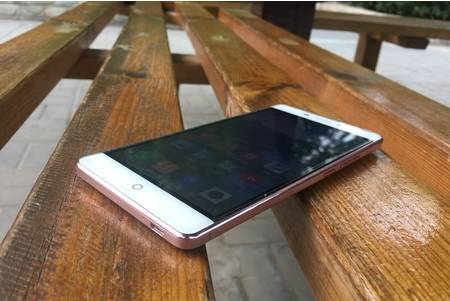 kdx康得新裸眼3d说明书,康得新一亿片裸眼3d模组生产线