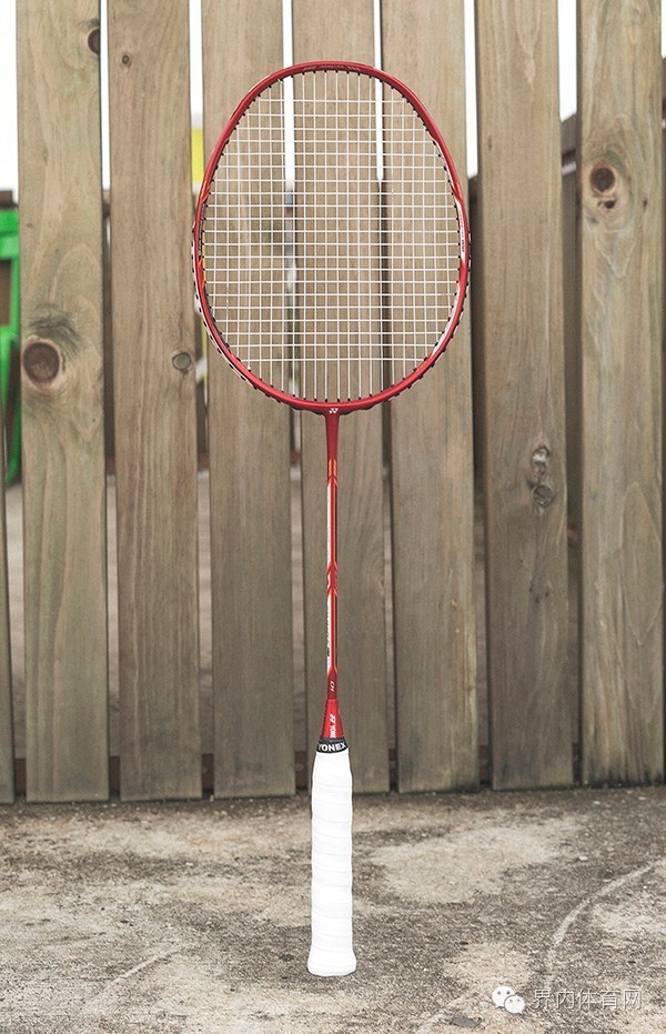 弓剑之后，谁将坐上平衡拍的铁王座？——YONEXDUORA7双刃战拍评测