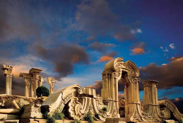 今年佛山飞上海的机票价格趋势,7月广州特价机票