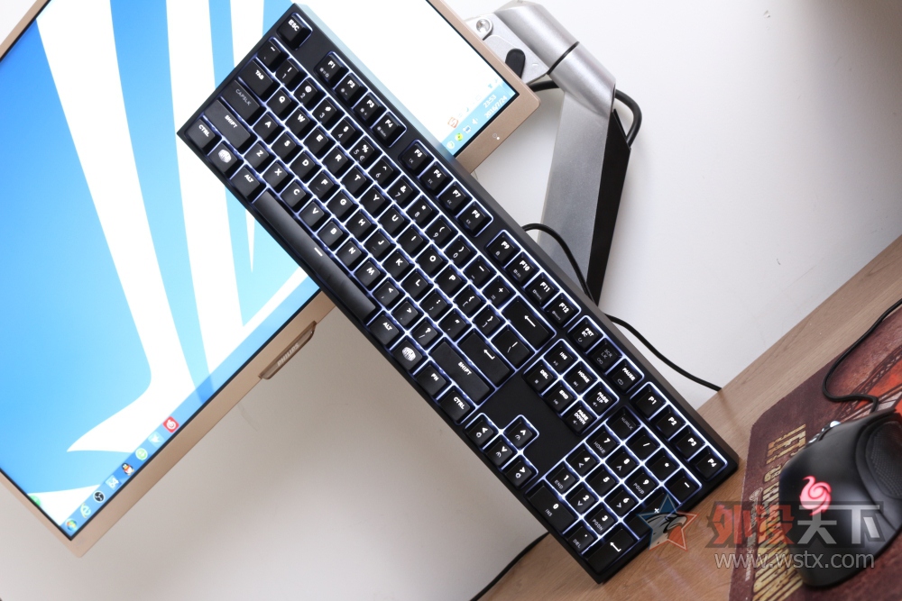 烧友的点评,烧友测试重低音立体环绕