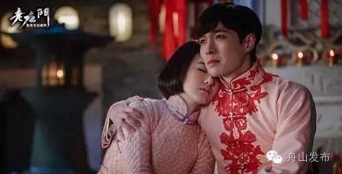 二爷,不哭!来我这吃碗海鲜面!