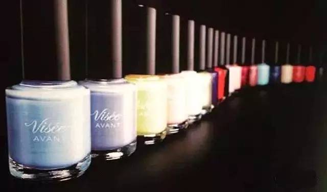 看了2018大牌的秋冬彩妆新品,2018秋冬彩妆必入合集